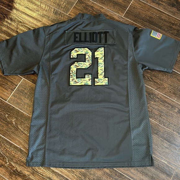 Dallas Cowboys Salute To Service Limited Jersey - Ezekiel Elliot - Picture 11 of 12